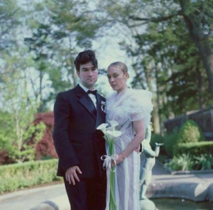 Chloë Sevigny e il marito Sinisa Mackovic al loro matrimonio a New York.
