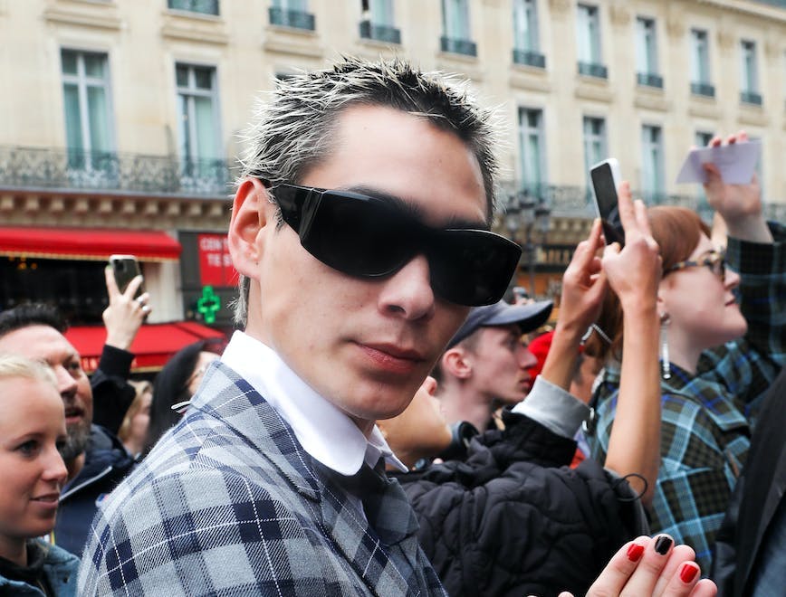 Evan Mock alla sfilata di Thom Browne a Parigi / Hippolyte Petit, Getty Images