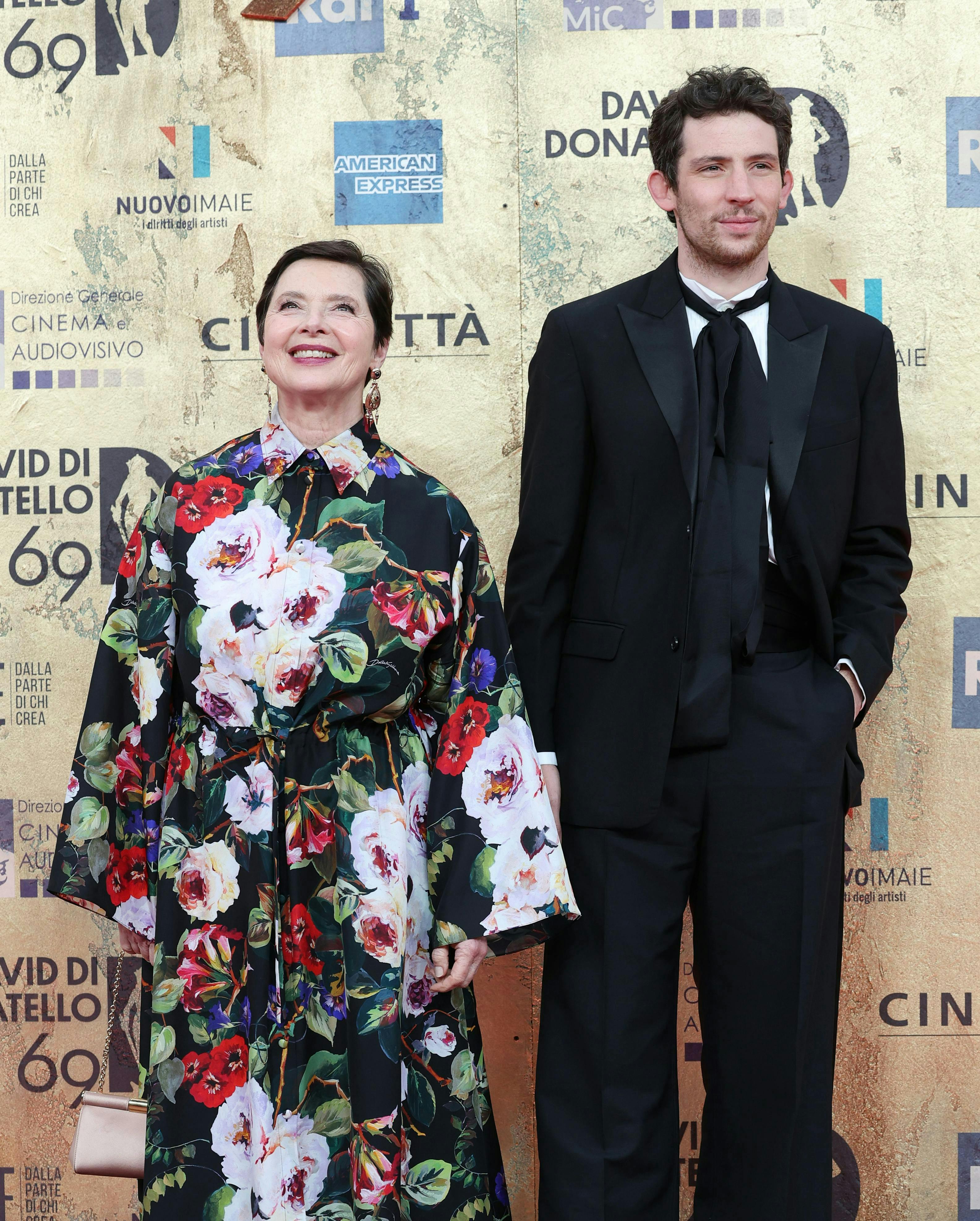 Isabella Rossellini e Josh O'Connor (Getty Images)