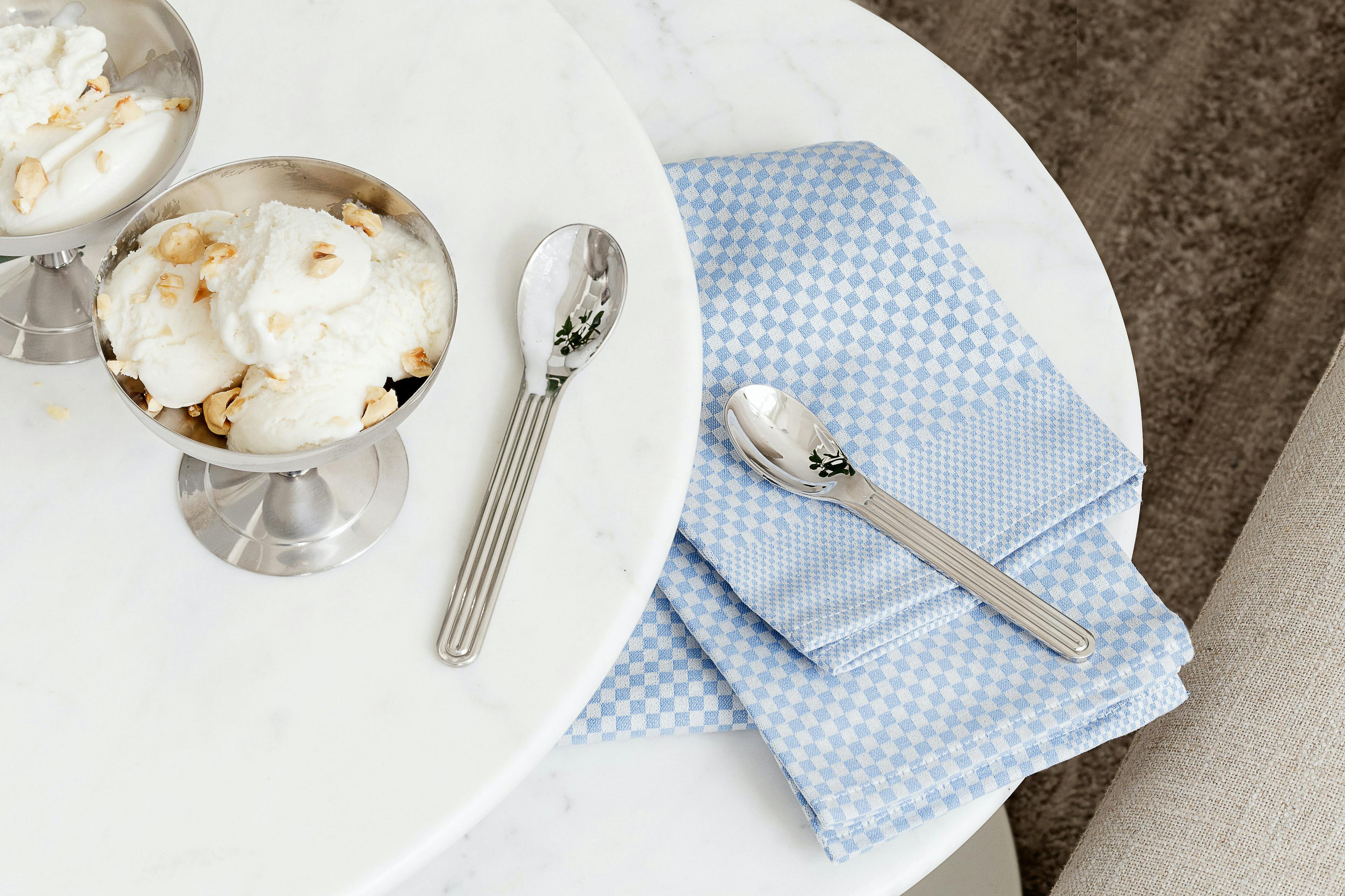 creme dessert cream food spoon cutlery