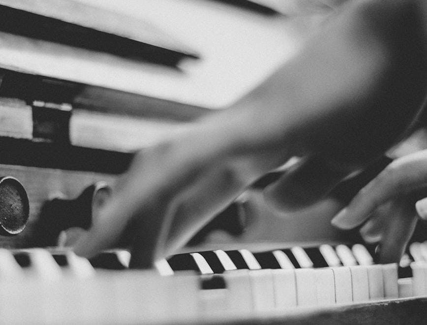 Chi e quali sono i pianisti emergenti italiani più famosi - L'Officie ltalia