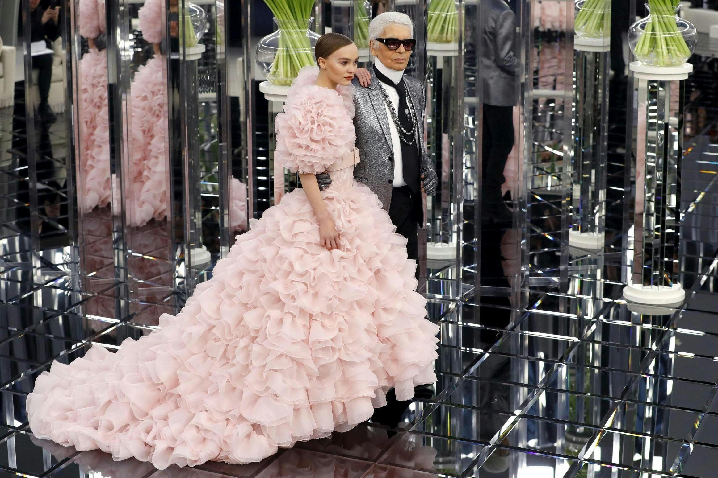 Karl Lagerfeld insieme a Lily-Rose Deep.