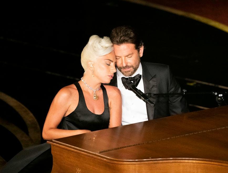 Nella foto Lady Gaga e Bradley Cooper