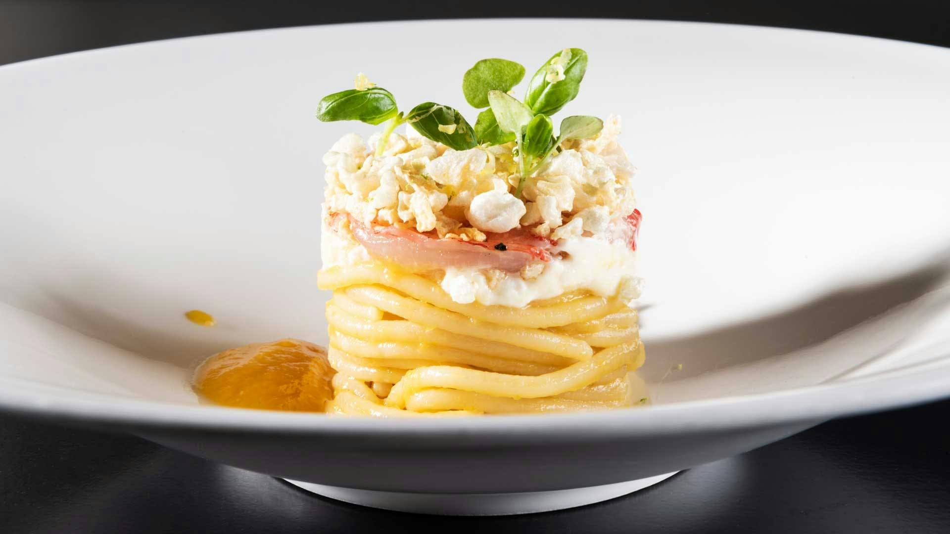 Spaghetto al pomodoro giallo by Cristoforo Trapani