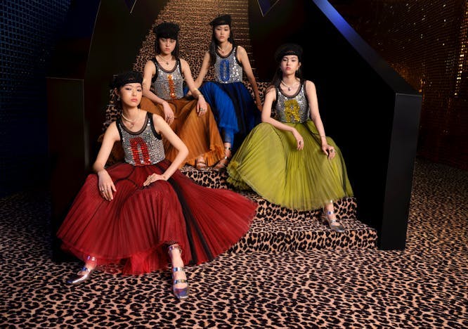Dior sfilata a Shanghai collezione donna Pre Fall 2021