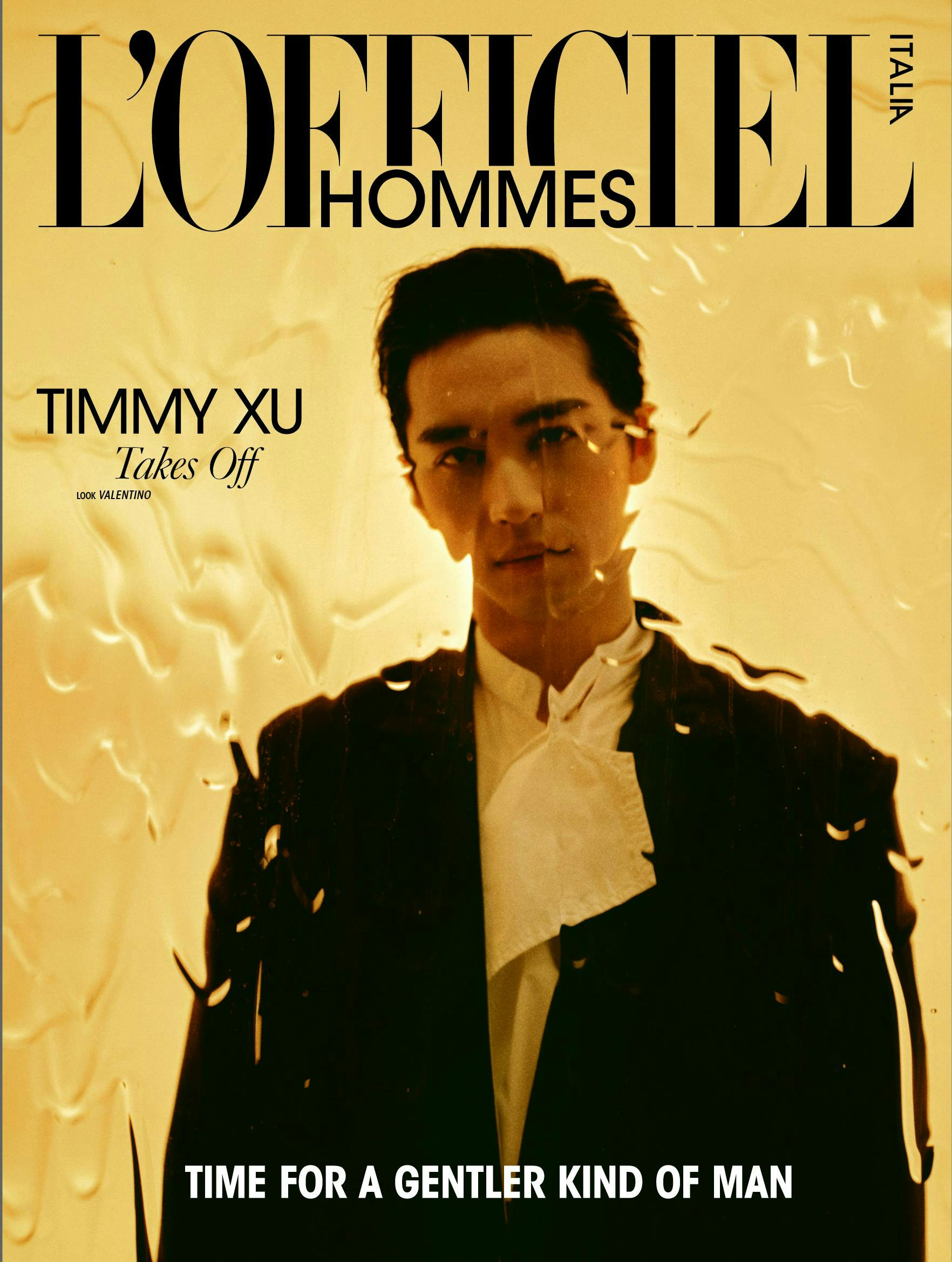 Nella foto Timmy Xu in cover indossa un total look VALENTINO 