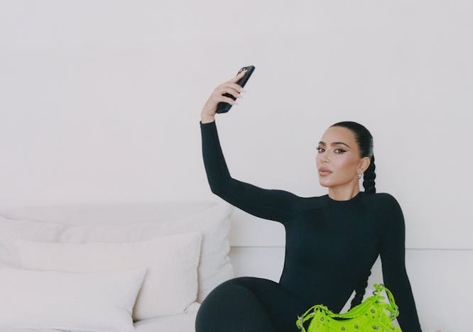 Kim Kardashian x Balenciaga