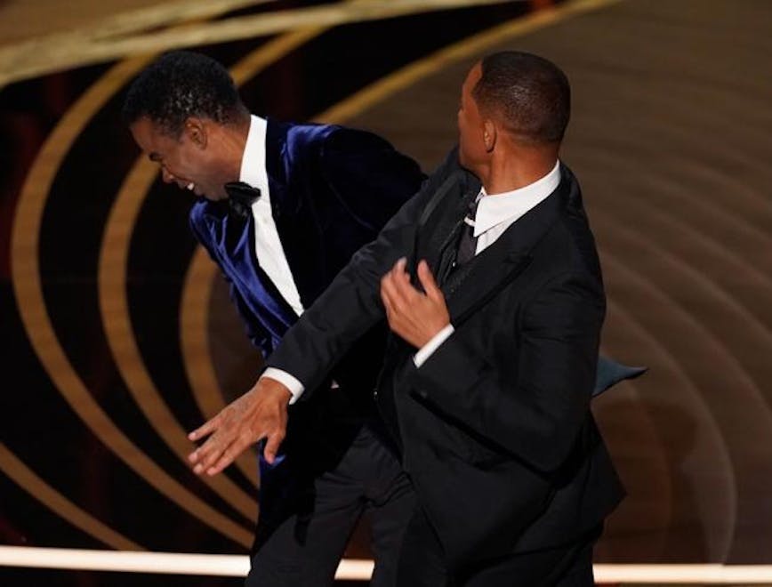 Lo schiaffo di Will Smith a Chris Rock sul palco degli Oscar 2022