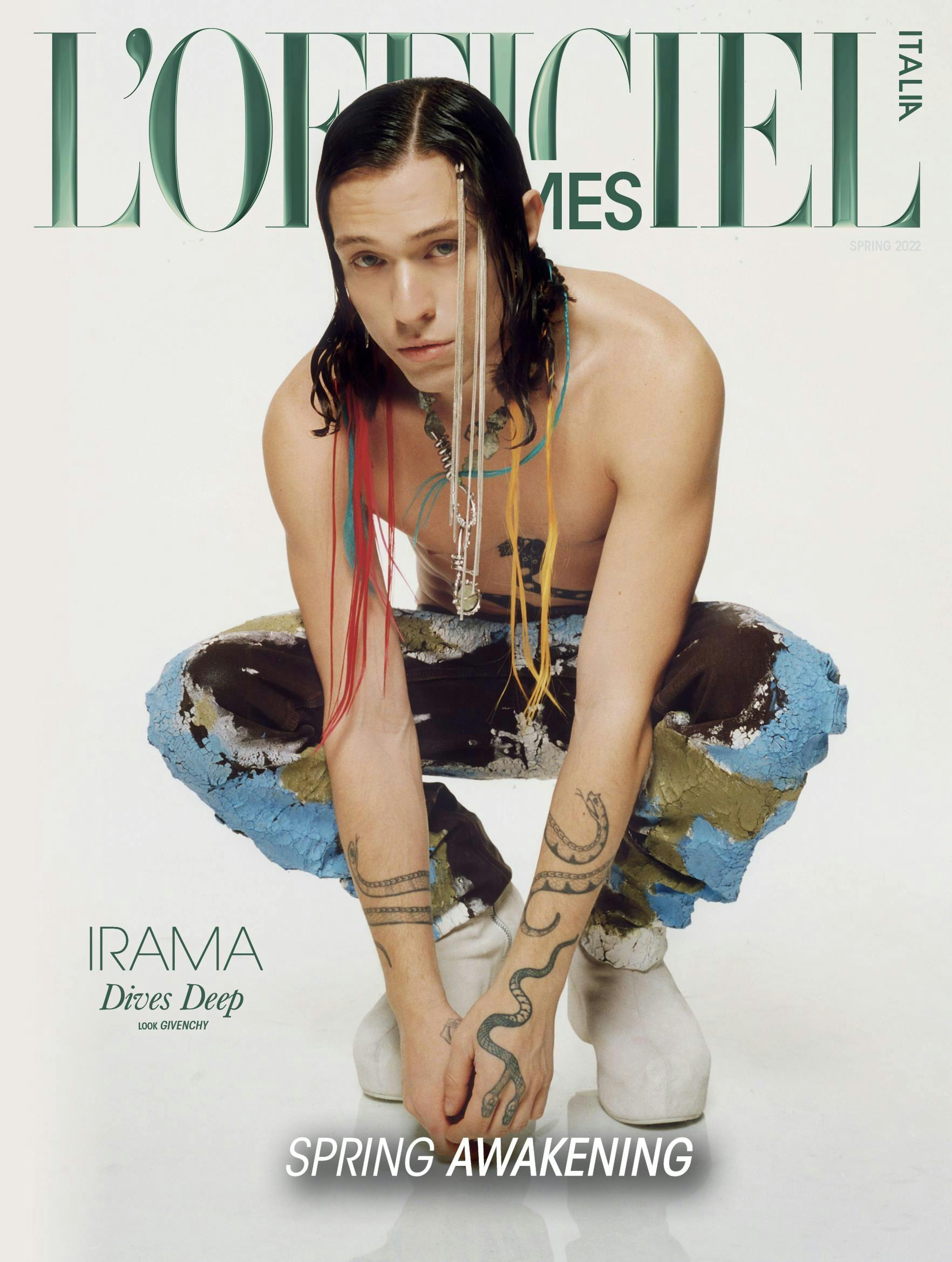 Irama in cover indossa total look Givenchy