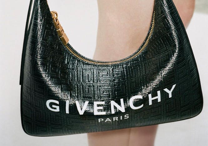 La borsa hobo di Givenchy. 