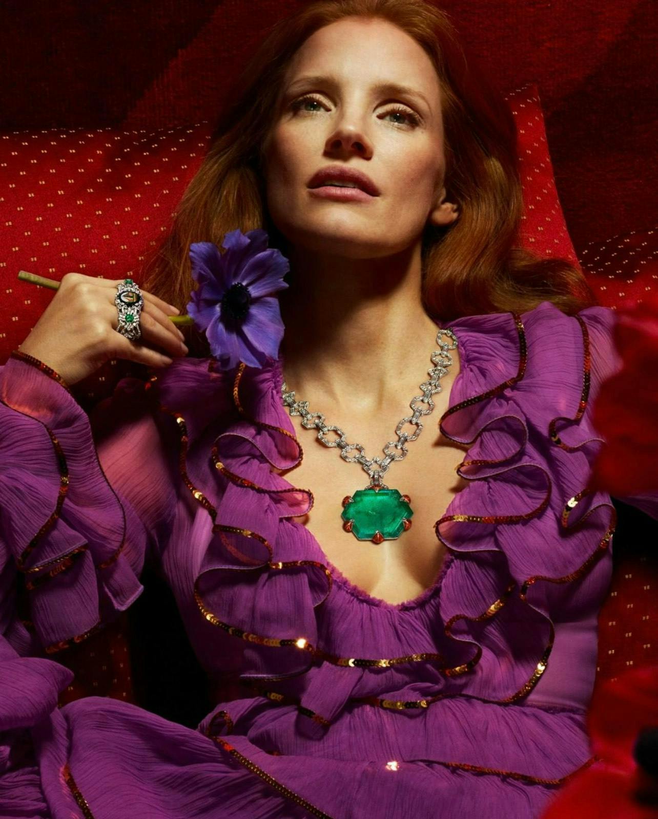 Jessica Chastain con una collana Gucci High Jewelry