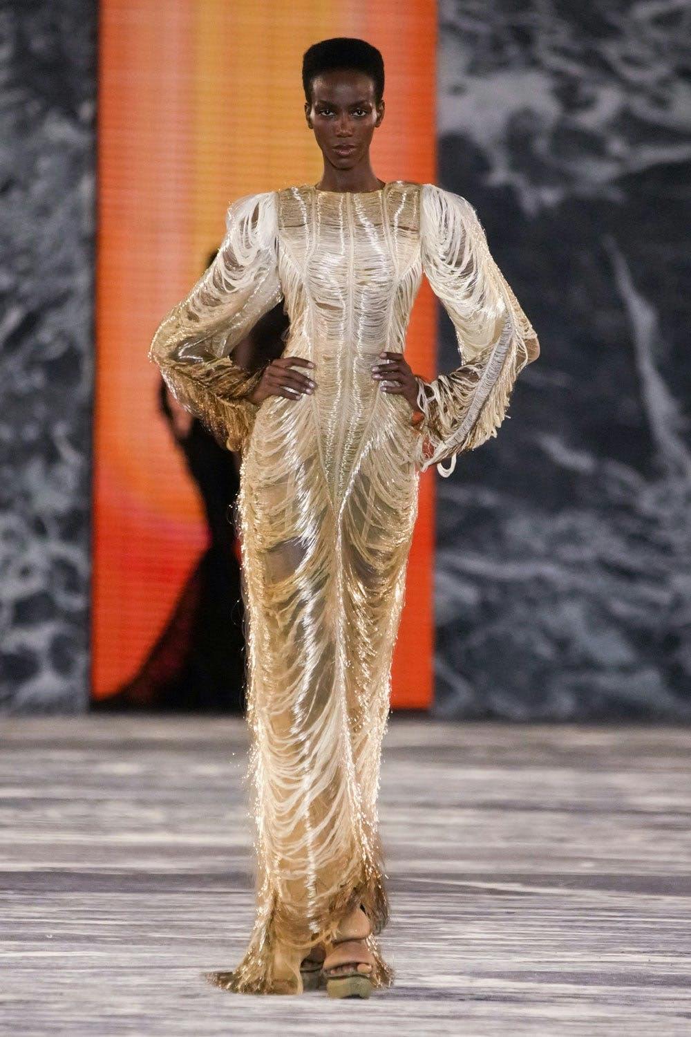 La collezione Haute Couture di Balmain per la Primavera Estate 2023