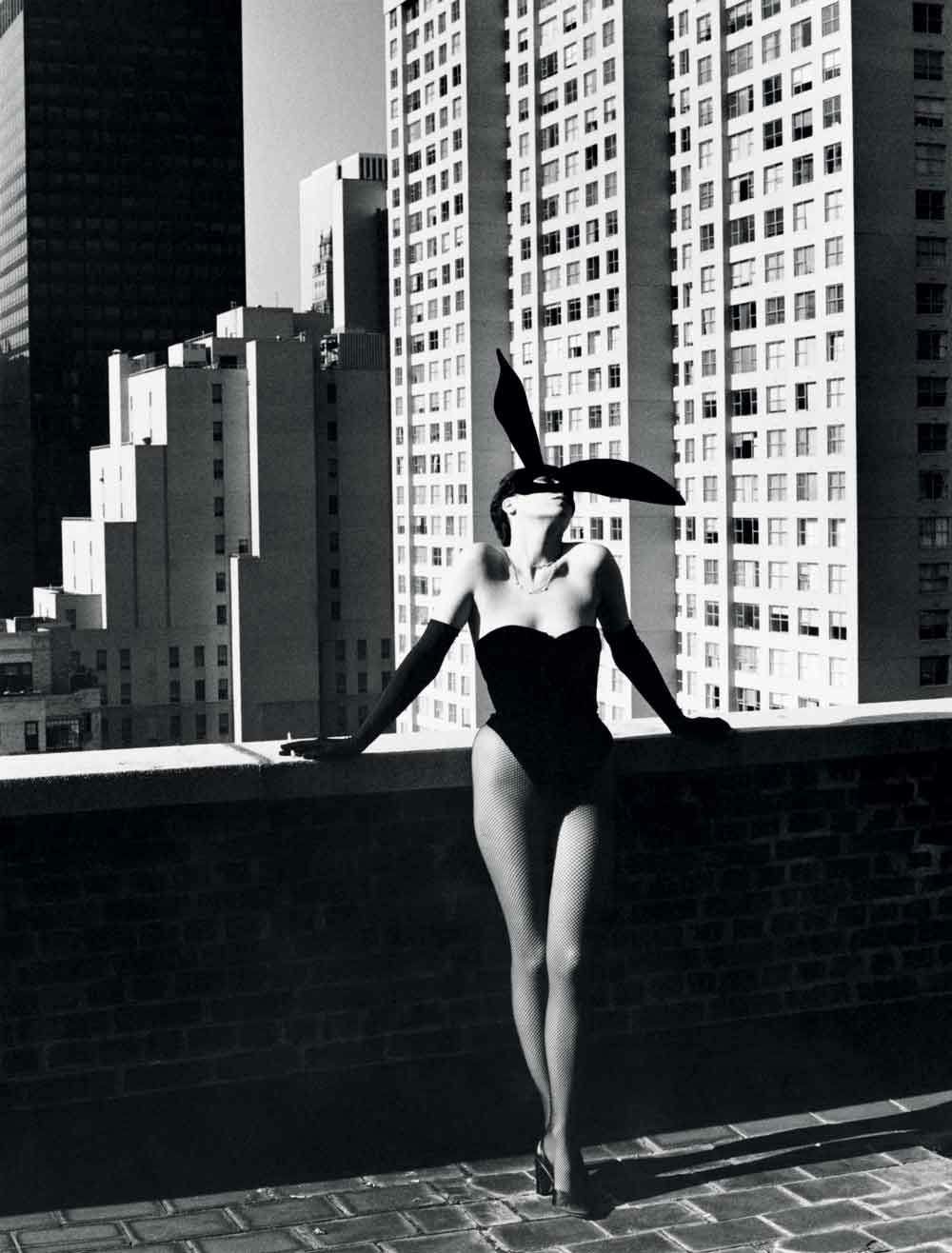 Elsa Peretti as a Bunny. New York, 1975 © Helmut Newton Foundation