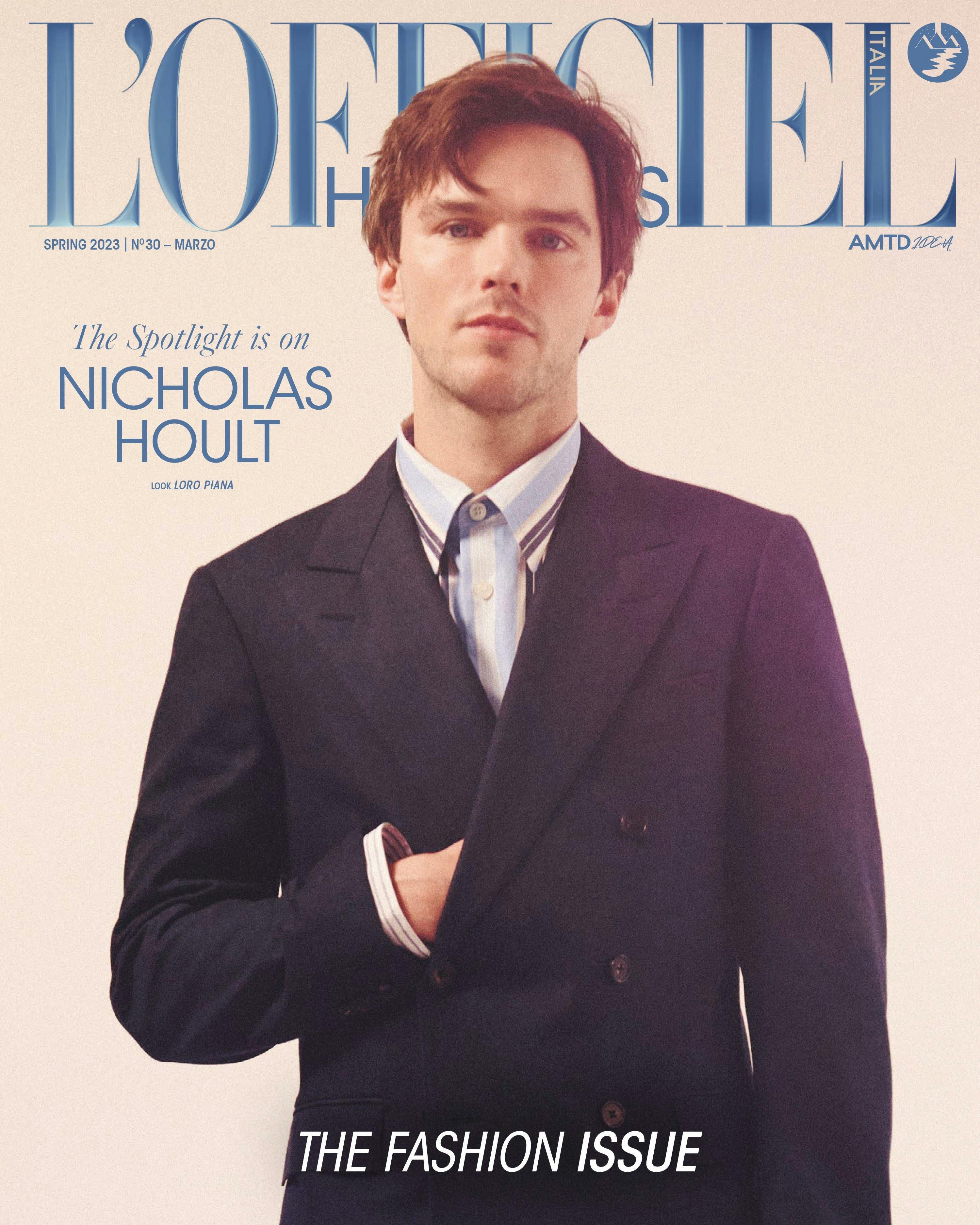 Nicholas Hoult in cover indossa LORO PIANA