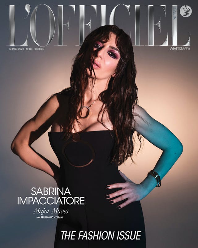 L'Officiel Italia Spring 2023 con Sabrina Impacciatore in cover