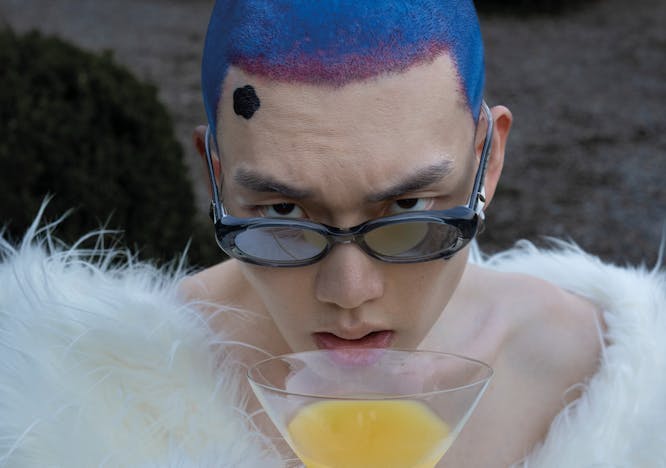 finger person accessories glasses glass beverage cocktail face photography portrait