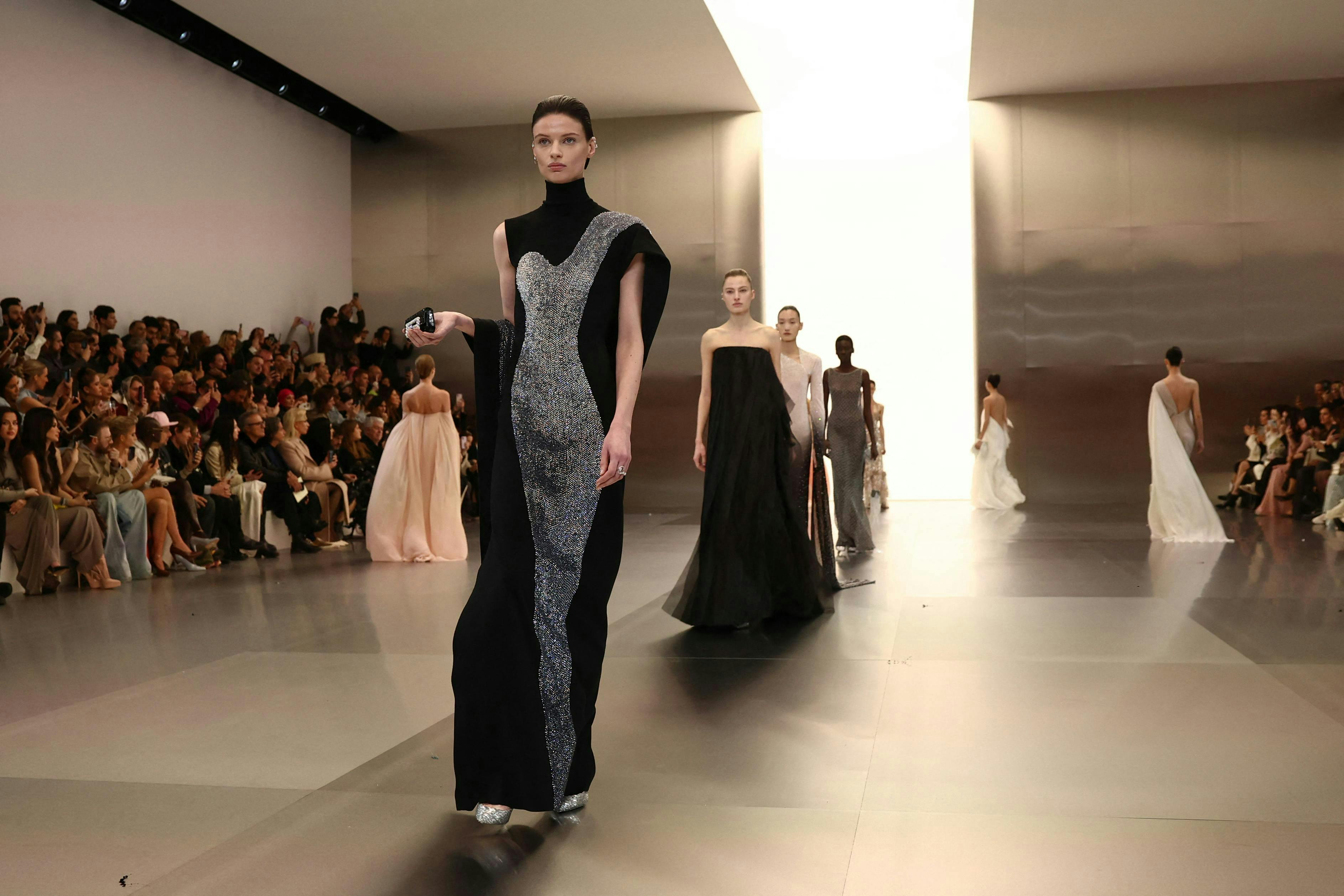 Fendi la collezione haute couture primavera estate 2024